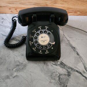 Black vintage rotary phone